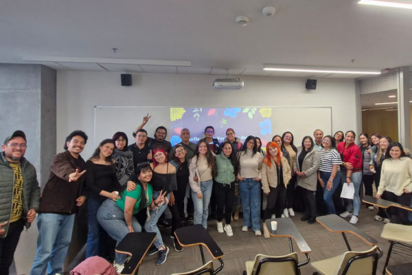 Profesores de la UCentral enseñan didáctica de las ciencias naturales